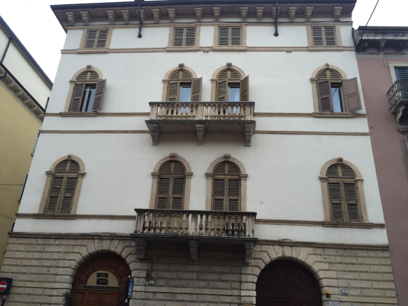 VERONA – PENTALOCALE